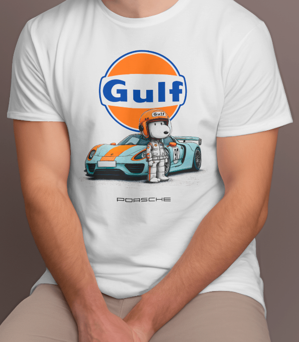 Snoopy x Porsche 918 Spyder "Gulf" Livery Racing Tee