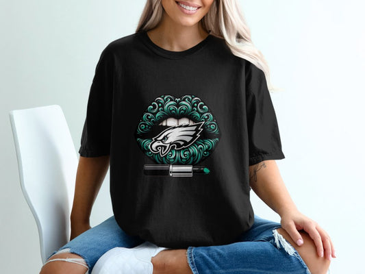 Philadelphia Eagles Vintage Lips Womens NFL Tee